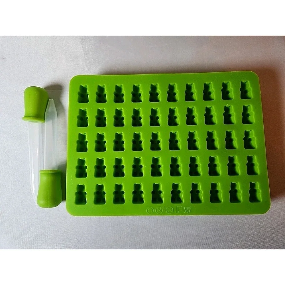 New Avery Rd Silicone 200-Pc Gummy Bear & Chocolate Candy Molds Kit 4-Trays NIB